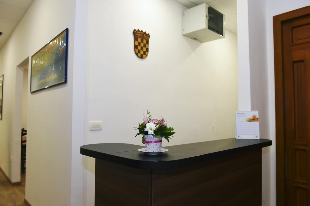 غييكا Riva Rooms المظهر الخارجي الصورة